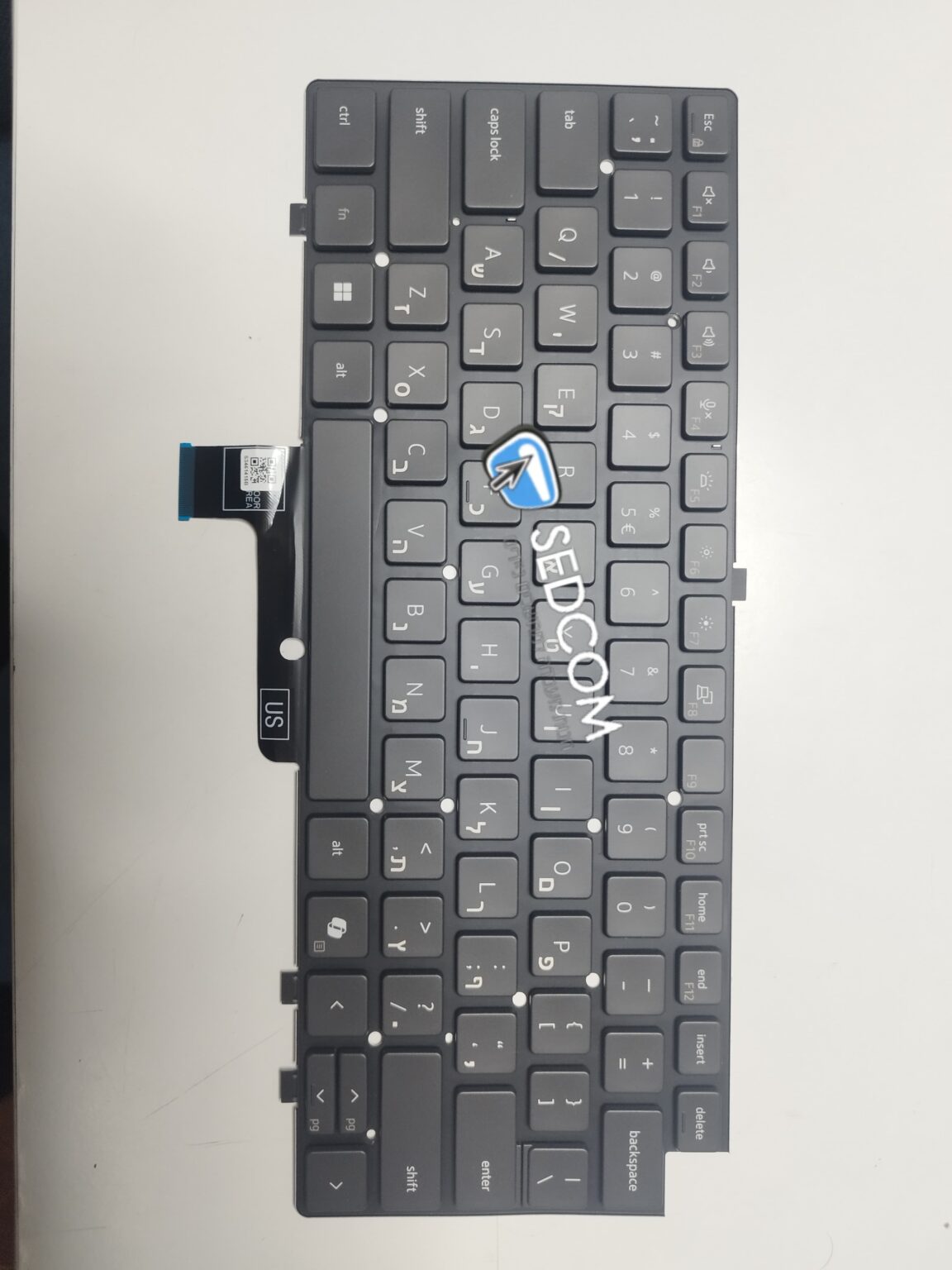 החלפת מקלדת למחשב נייד Dell Latitude 5420