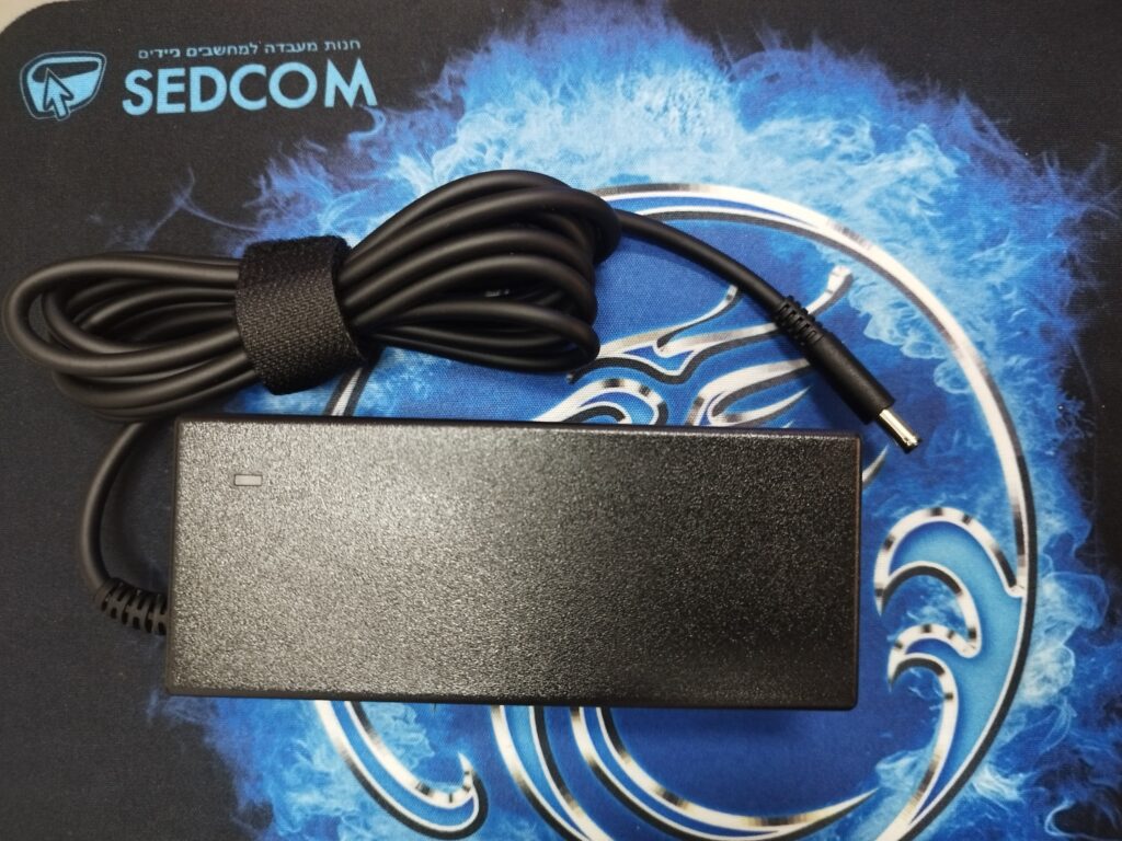 מטען מקורי למחשב נייד Dell 90W 4.5X3.0