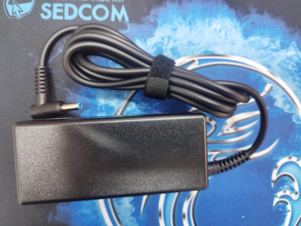 מטען מקורי HP 65W חיבור כחול 4.5×3.0 מ״מ