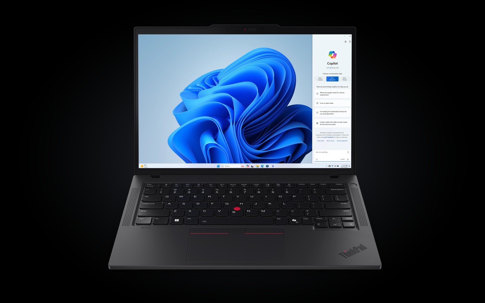 Lenovo ThinkPad T14 Gen 5 מבט חזיתי — מסך 14 אינץ WUXGA